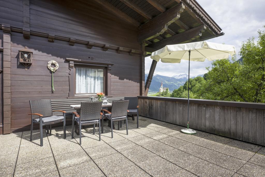 Riemenerhof Villa Fuegen Room photo